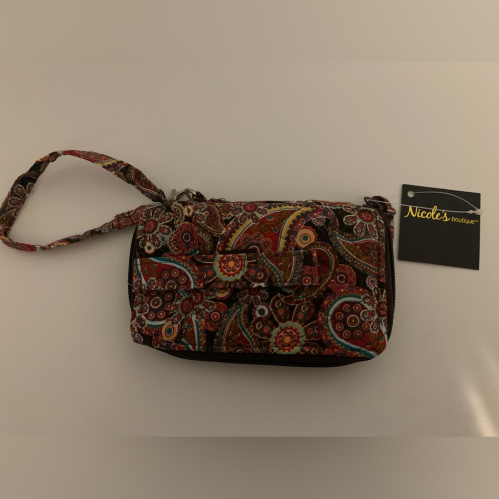 Nicole’s Boutique Brown Floral Wristlet